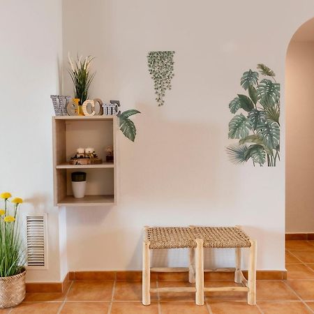 Atico Con Terraza-Solarium Y Piscina 4-6 Personas Wifi A/C Apartman Roda Kültér fotó